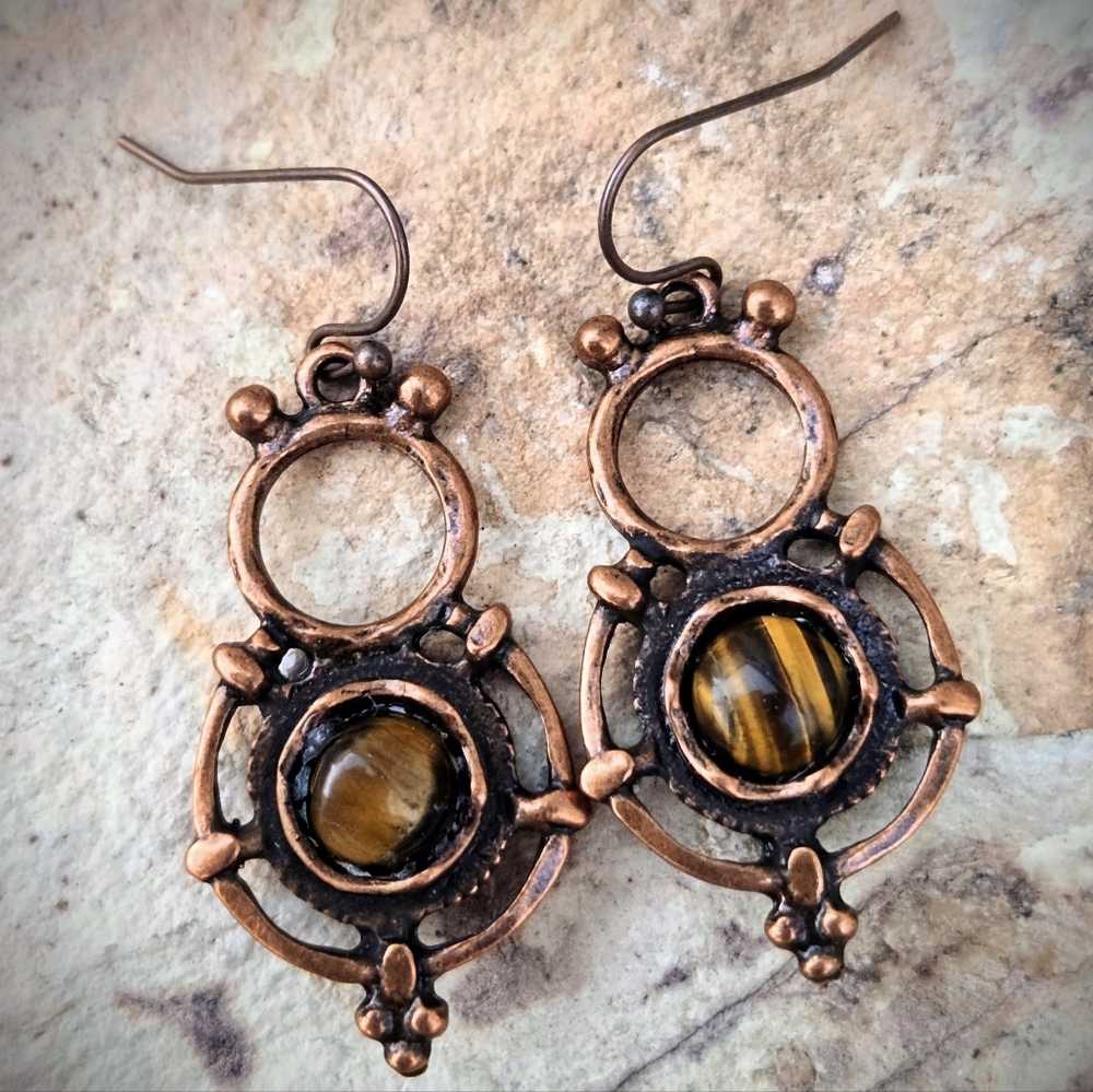 Primitive Elegance Natural Tiger's Eye In Forged Antique Copper Earrings